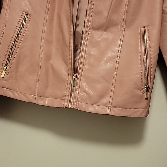 Leather Jacket - Picture 4 of 4